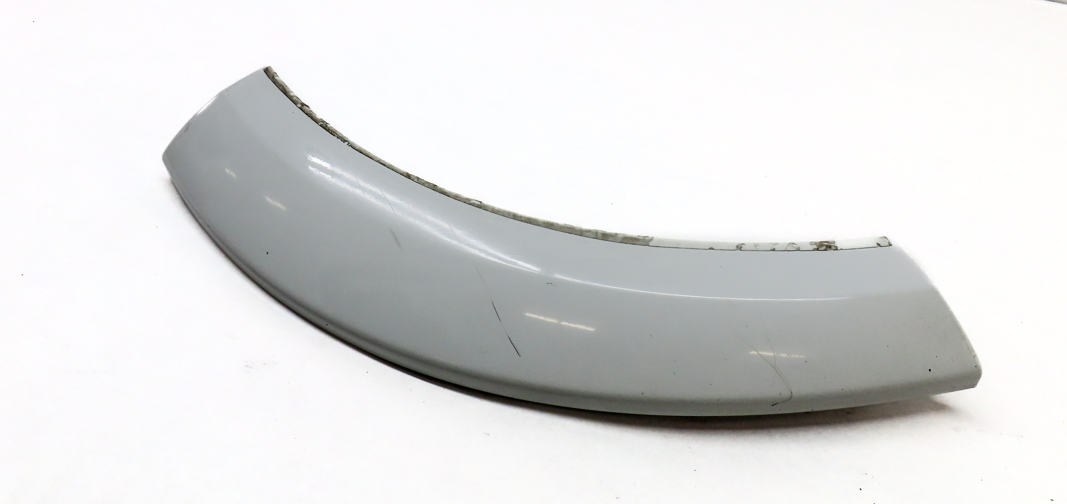 2011 LAND ROVER LR4 (L319) REAR LEFT DOOR ARCH MOULDING TRIM (White) — exact item pictured